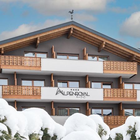 Hotel Alpenroyal Castelrotto Esterno foto